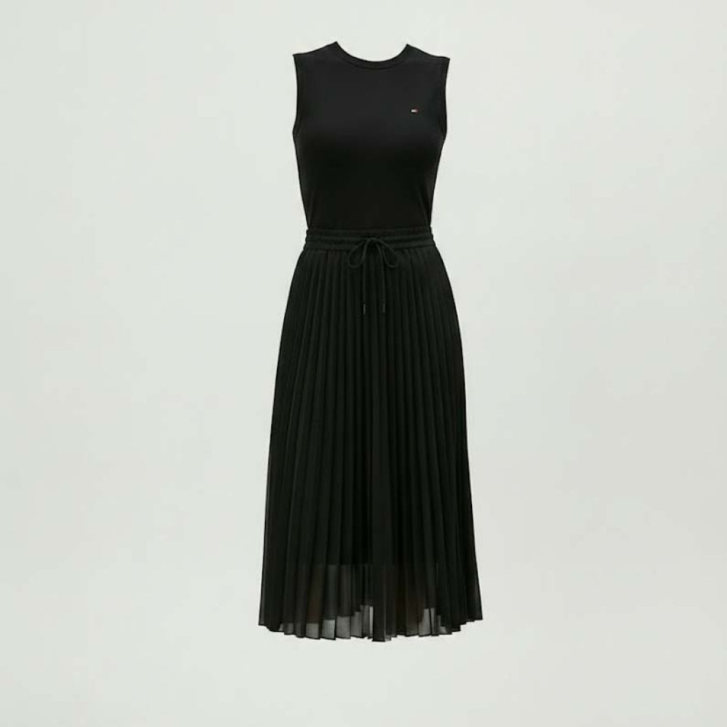 TOMMY HILFIGER WWWW  en color NEGRO  (4)