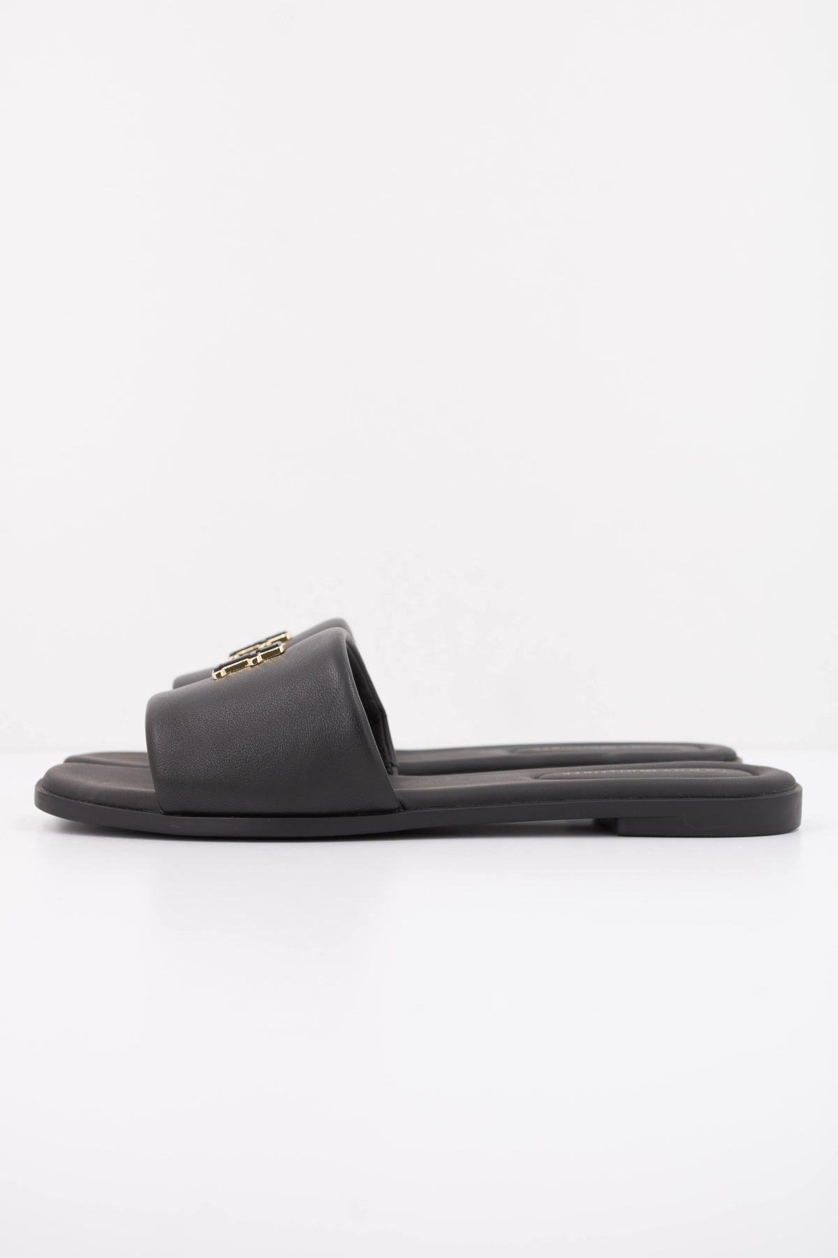 TOMMY HILFIGER FWFW en color NEGRO  (1)