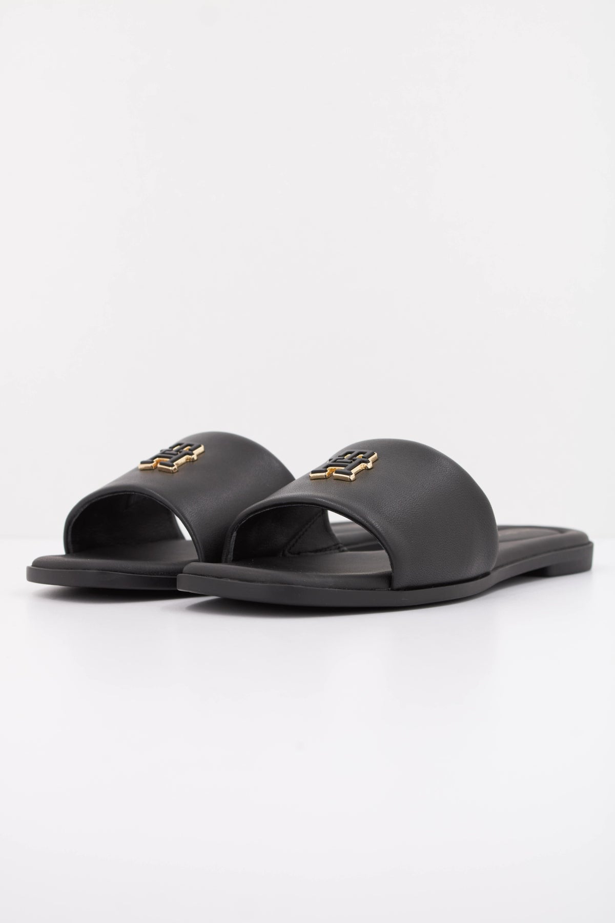 TOMMY HILFIGER FWFW en color NEGRO  (2)