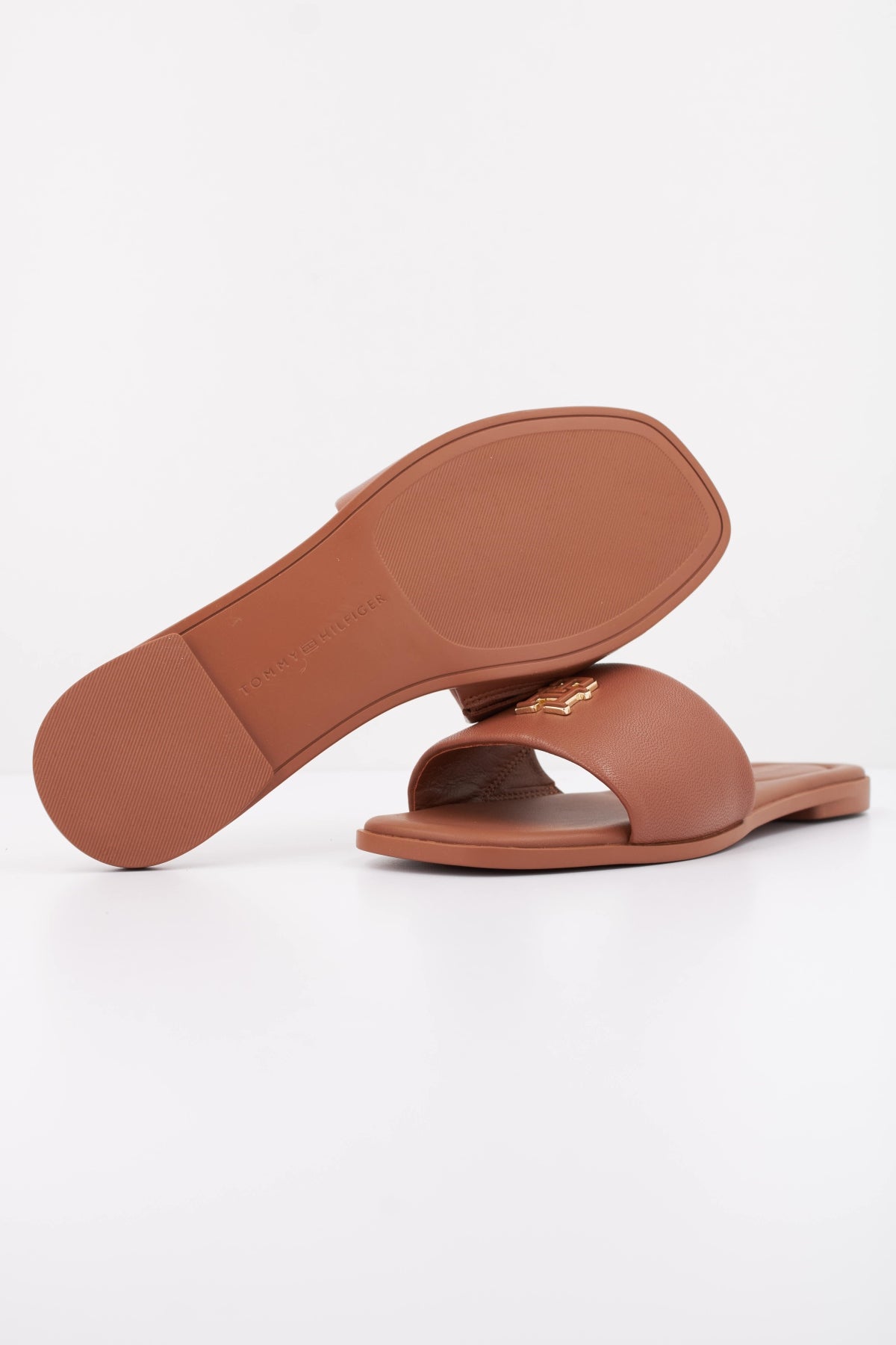 TOMMY HILFIGER FWFW en color MARRON  (5)