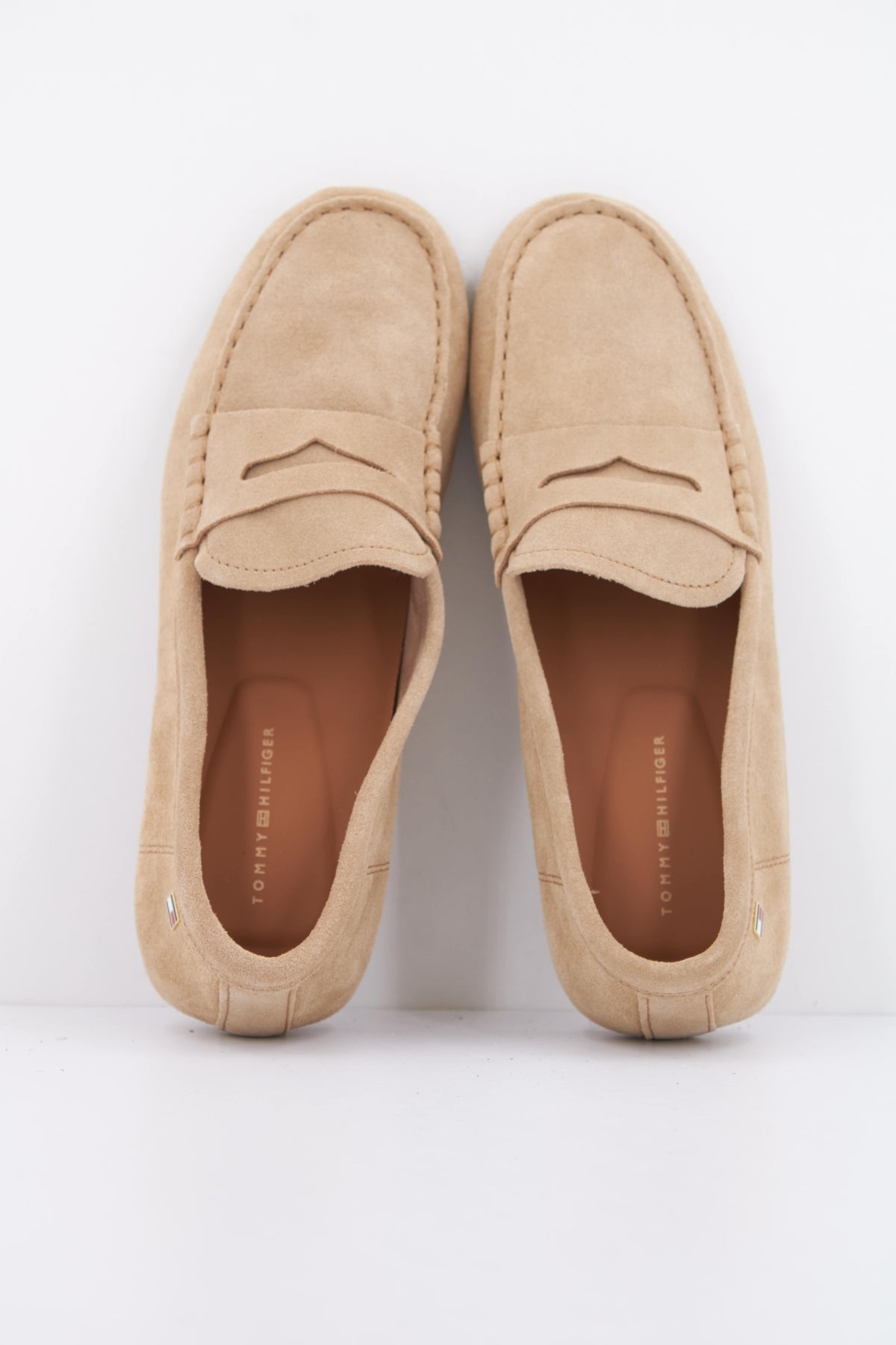 TOMMY HILFIGER ALMA en color MARRON CLARO  (3)