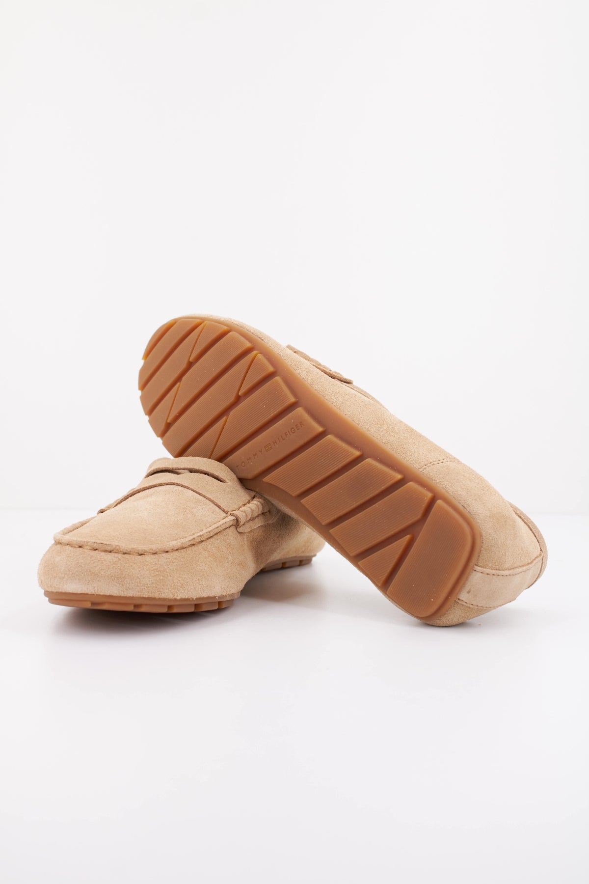 TOMMY HILFIGER ALMA en color MARRON CLARO  (5)