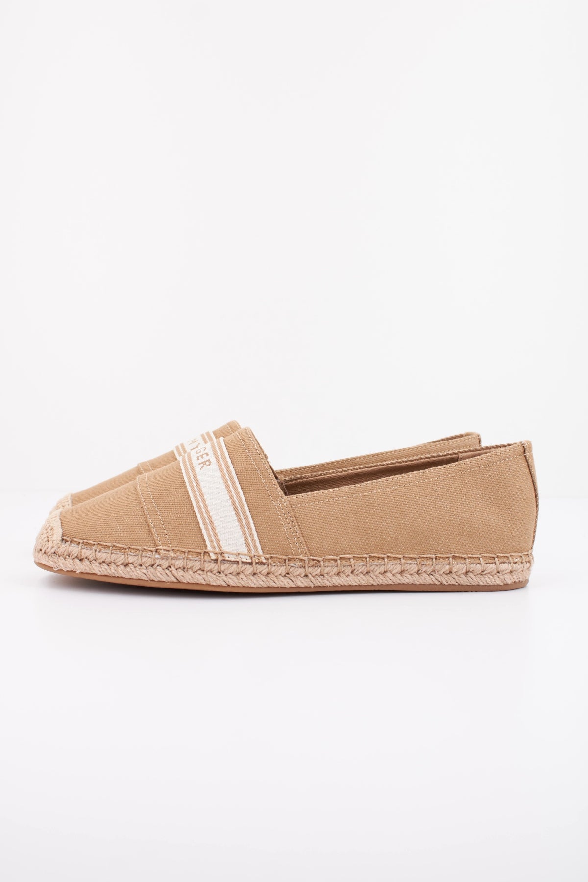 TOMMY HILFIGER FWFW  en color MARRON  (1)