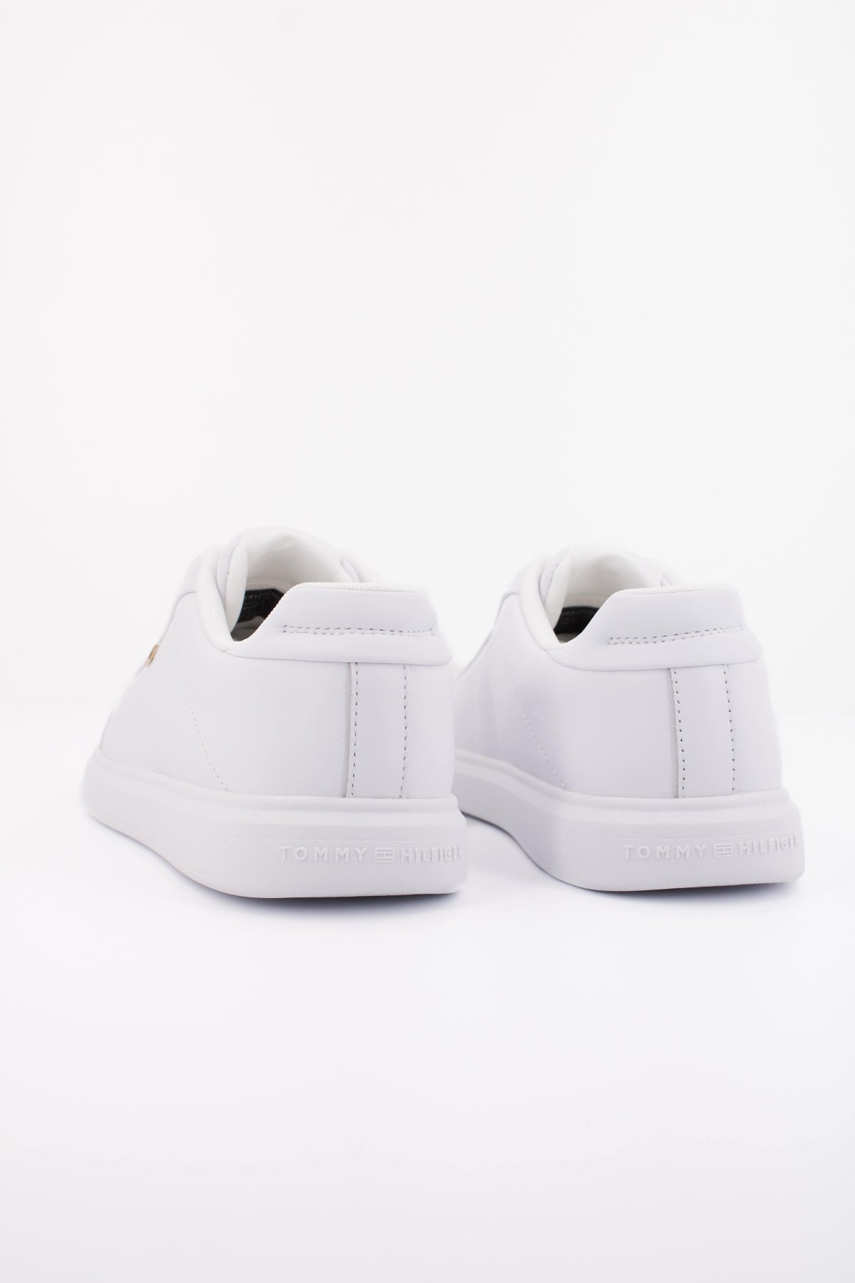 TOMMY HILFIGER ICON LIGHT W en color BLANCO  (4)