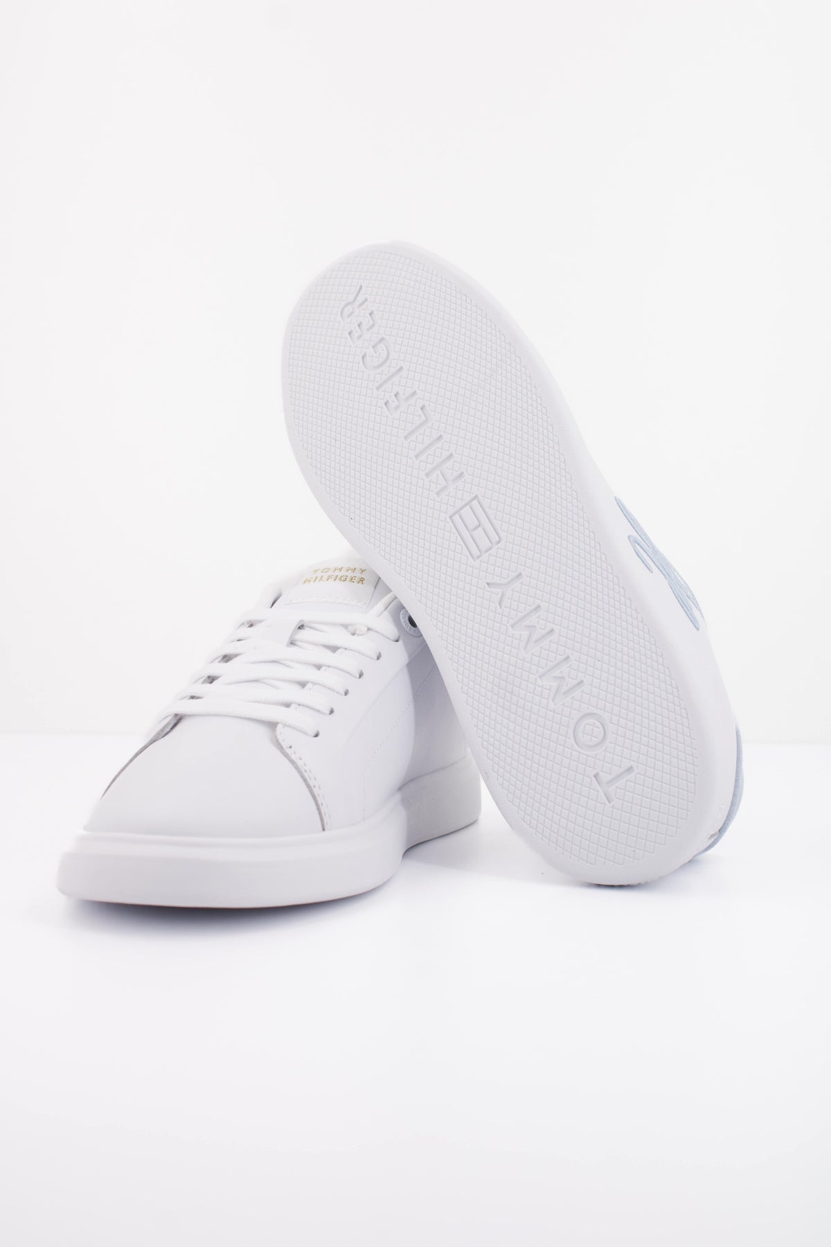 TOMMY HILFIGER ICON LIGHT W en color BLANCO  (5)