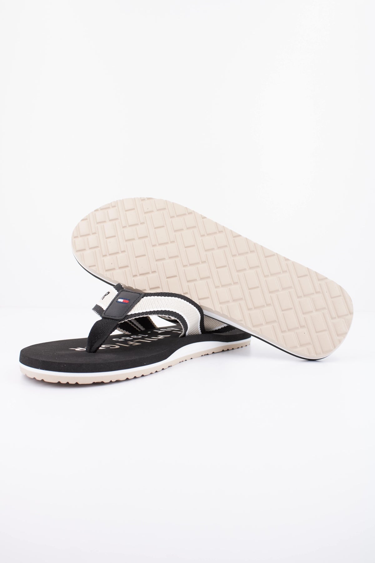 TOMMY HILFIGER SPORTY HILFIGER BEACH en color NEGRO  (5)