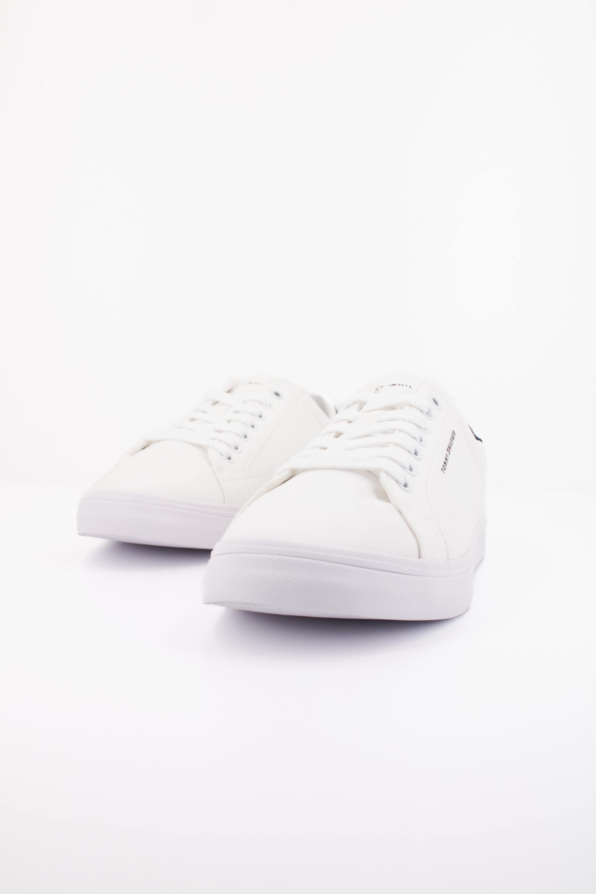TOMMY HILFIGER VULC CORE LONG LACE en color BLANCO  (2)