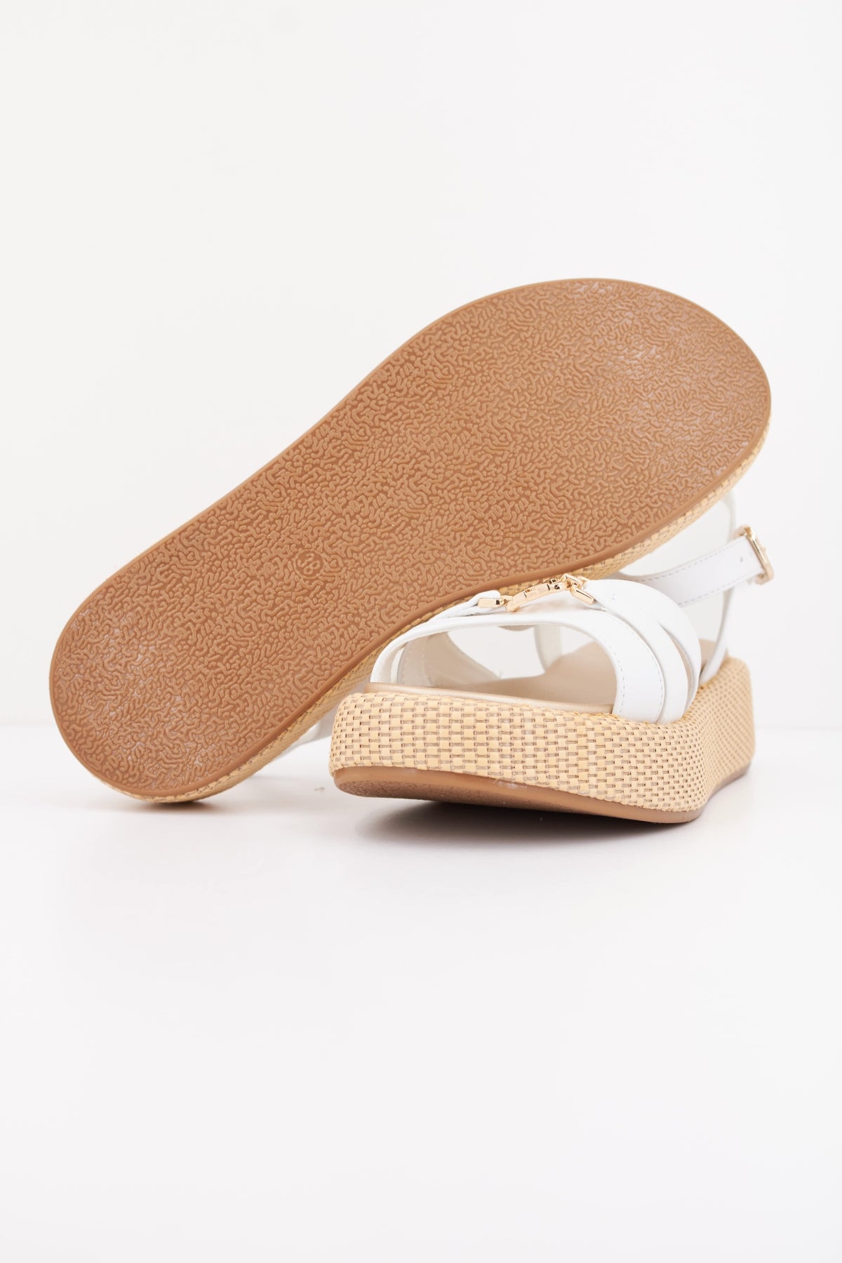TOMMY HILFIGER TA  en color BLANCO  (5)