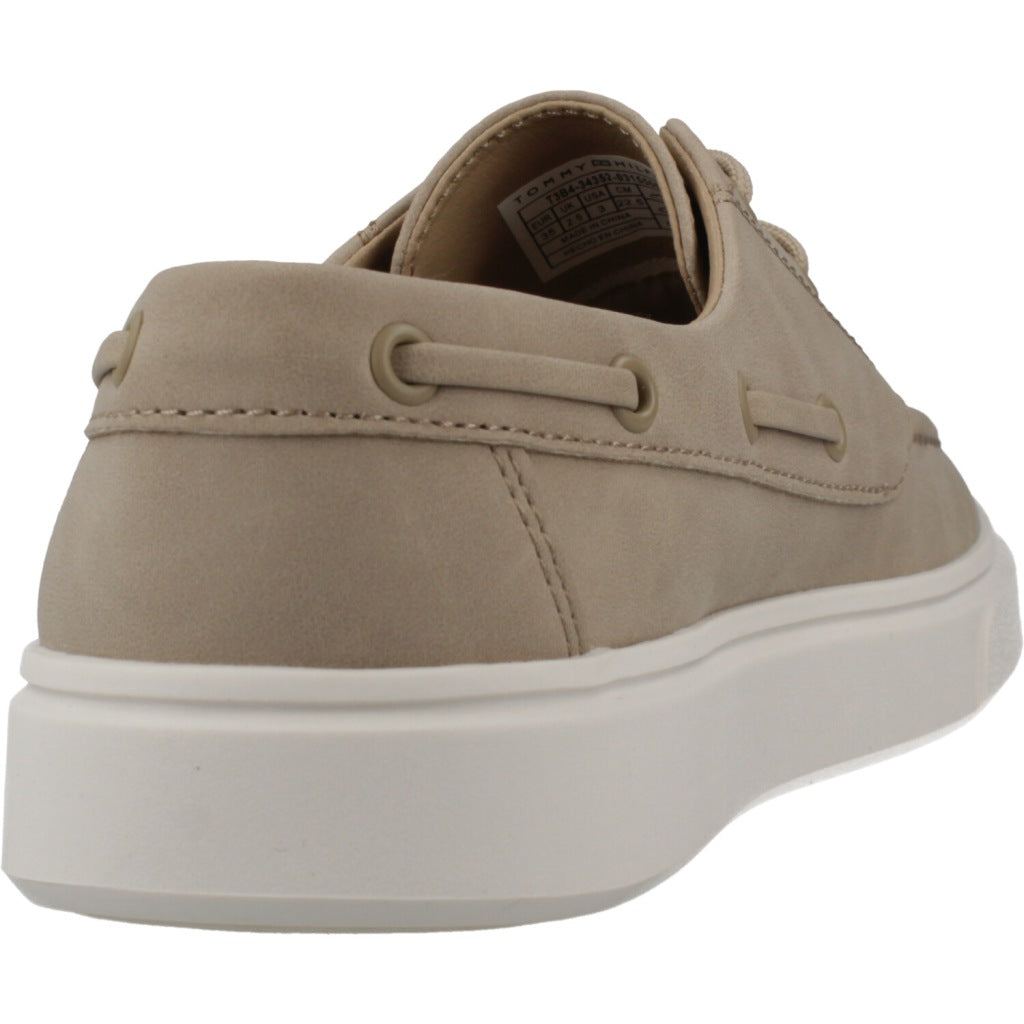TOMMY HILFIGER LOW CUT LACE UP SHOE en color BEIS  (3)