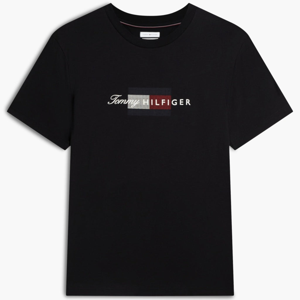 TOMMY HILFIGER MWMW SCRIPT FLAG REGULAR TEE en color NEGRO  (3)