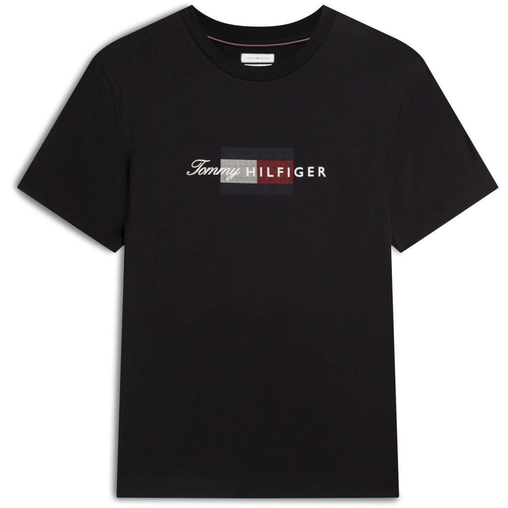 TOMMY HILFIGER MWMW SCRIPT FLAG REGULAR TEE en color NEGRO  (6)
