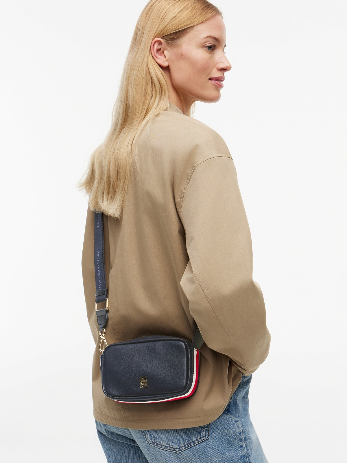 TOMMY HILFIGER AWAW TH LOGOTAPE en color AZUL  (1)