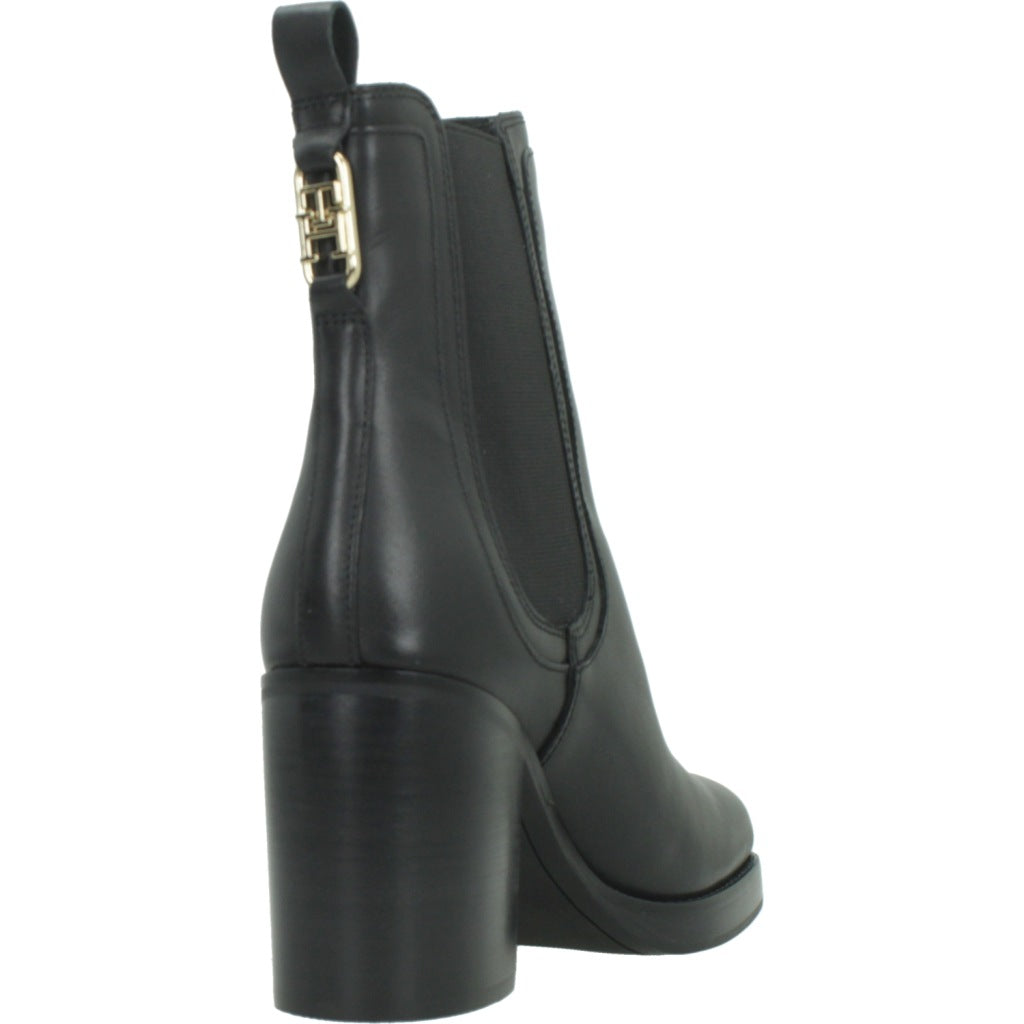 TOMMY HILFIGER FWFW SQUARE TOE HEEL CHELSEA en color NEGRO  (3)