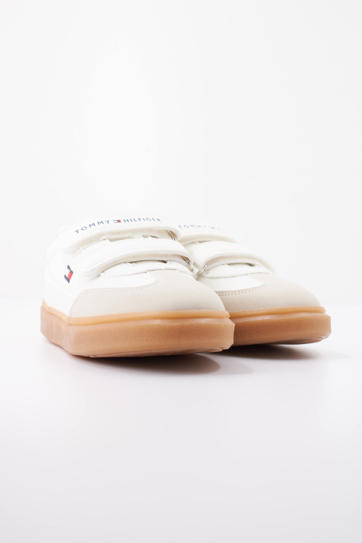 TOMMY HILFIGER LOW CUT VELCRO SNEAKER en color BLANCO  (2)