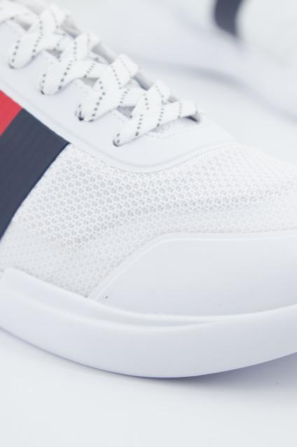 TOMMY HILFIGER FMFM en color BLANCO  (2)
