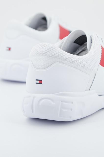 TOMMY HILFIGER FMFM en color BLANCO  (3)