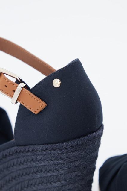 TOMMY HILFIGER BASIC OPEN TOE HIGH en color AZUL  (2)