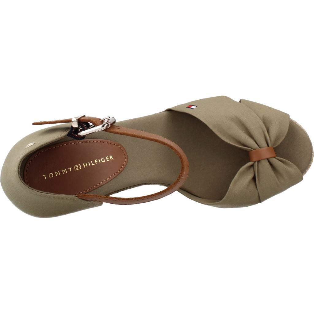 TOMMY HILFIGER BASIC OPEN TOE HIGH WEDG en color VERDE  (7)