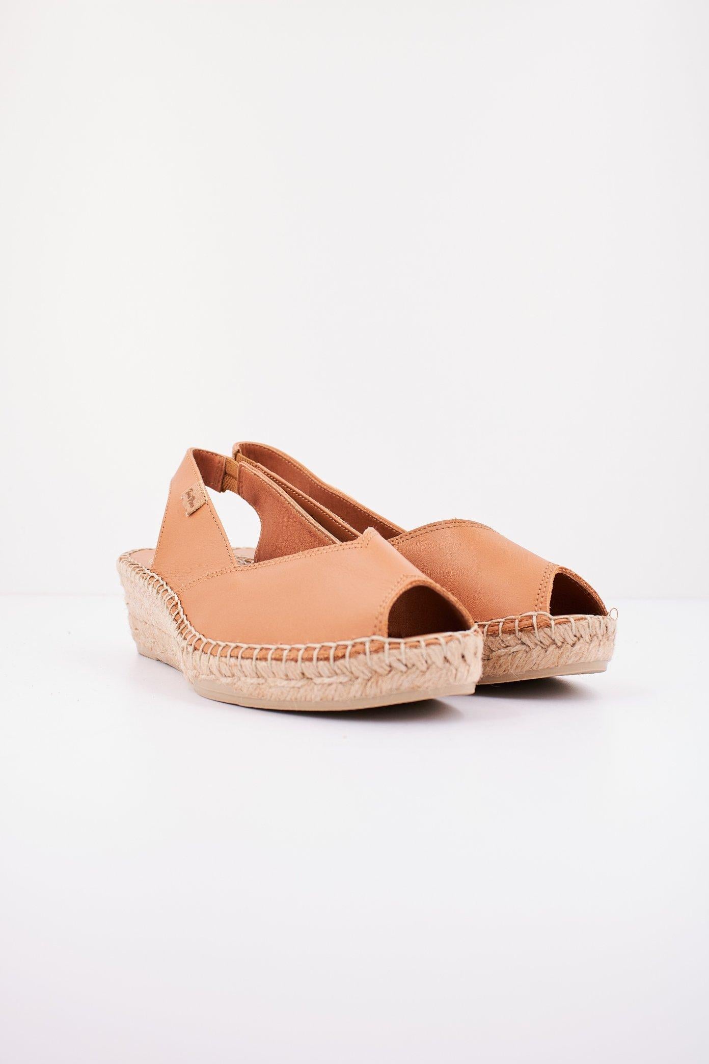 TONI PONS BERNIA Pt en color MARRON  (2)