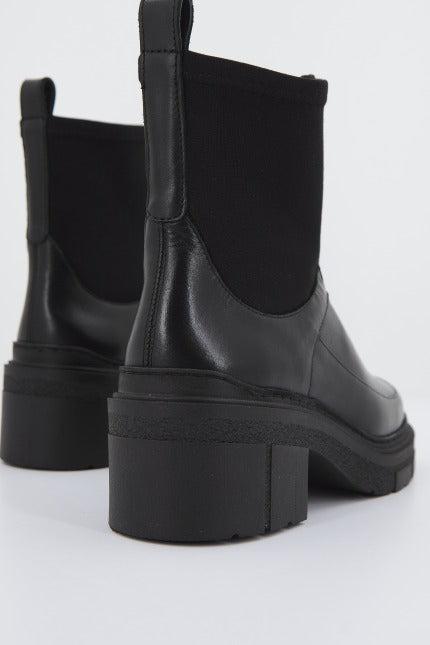 UNISA JOEDI NF  en color NEGRO  (3)