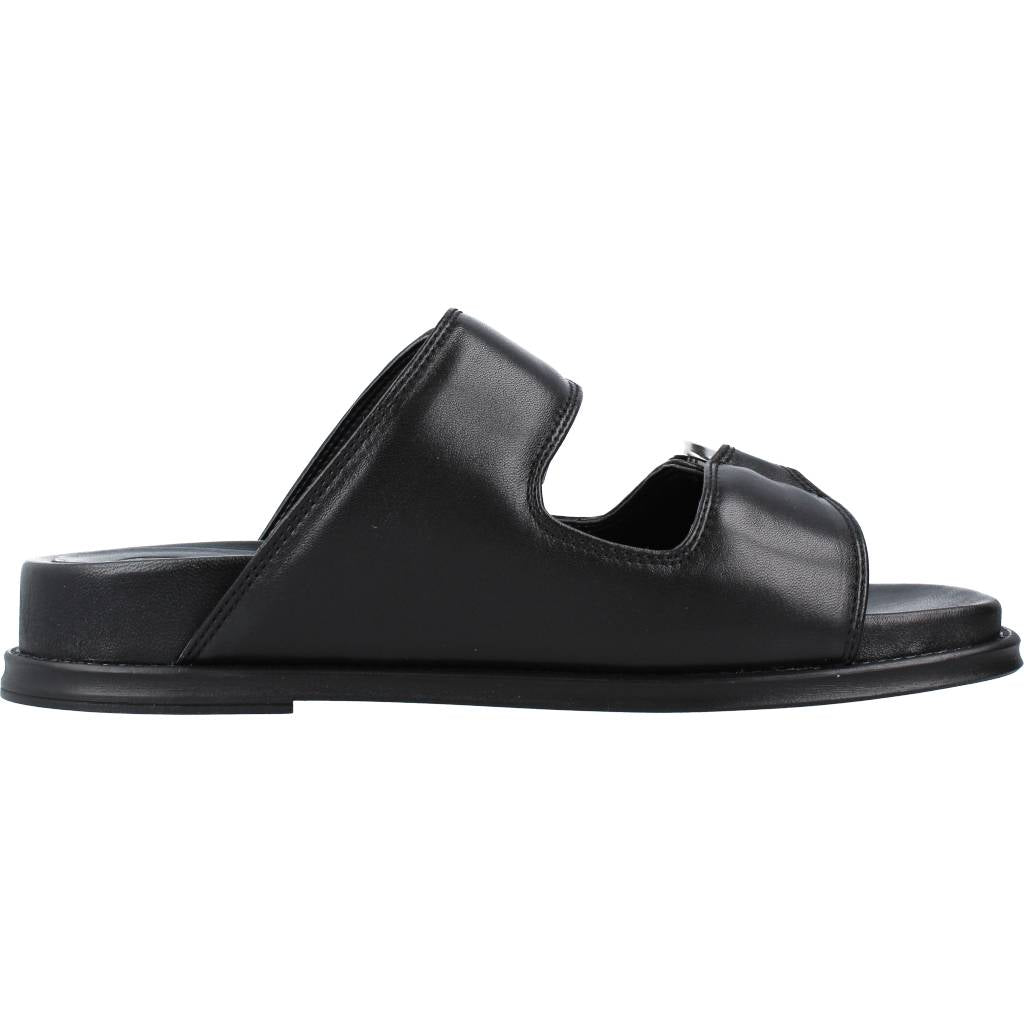 UNISA CUTLER NS en color NEGRO  (4)