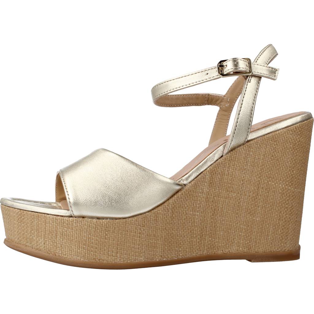 UNISA MANZI LMT en color ORO  (2)
