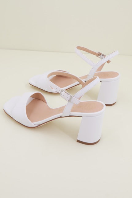 UNISA MORATY en color BLANCO  (2)