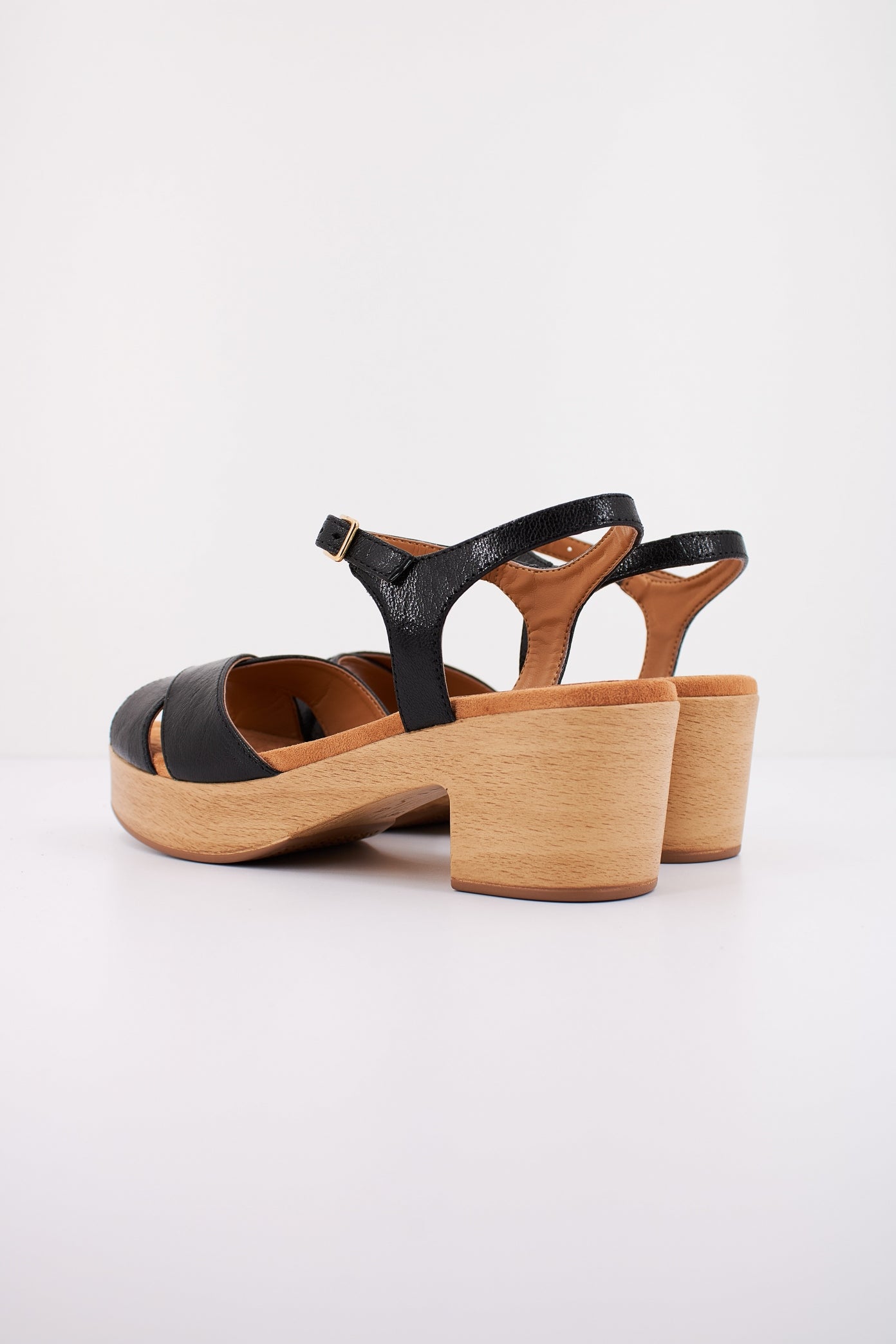UNISA IRAM  KS en color NEGRO  (3)