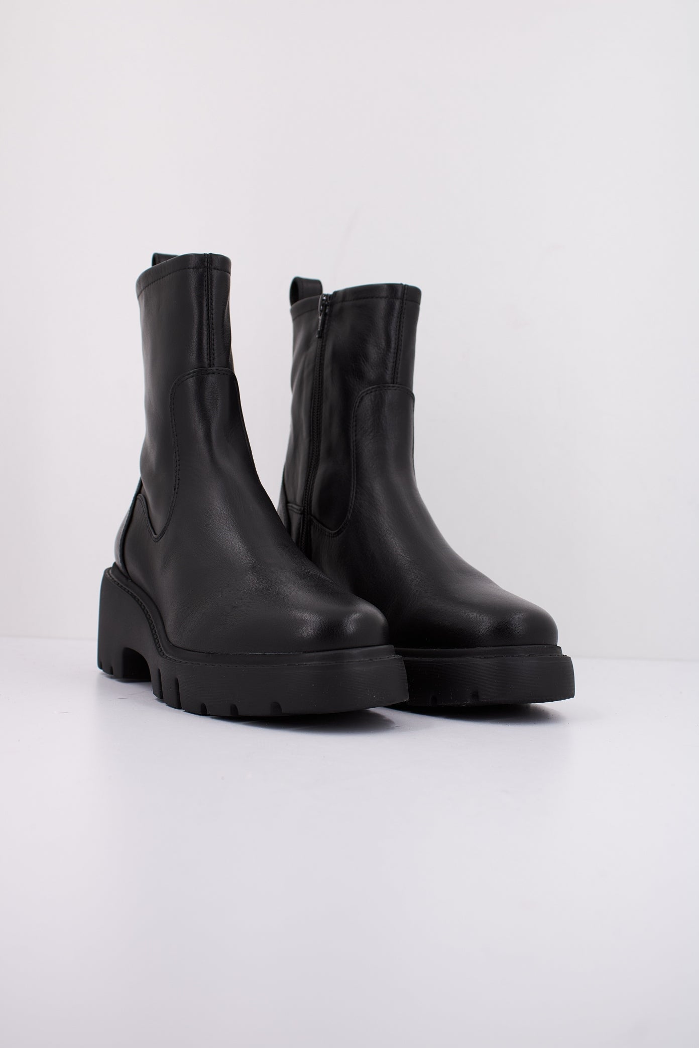 UNISA JOFO F STT en color NEGRO  (2)