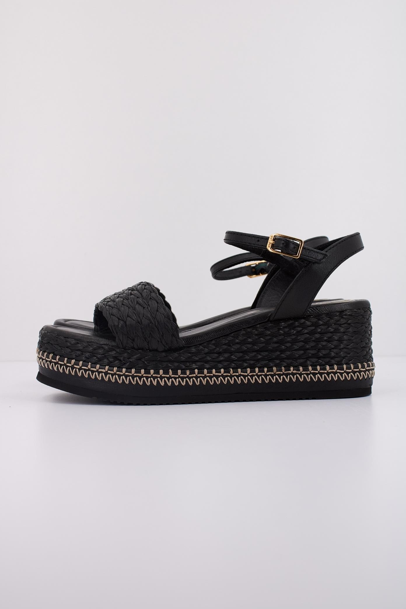 UNISA KEBEC  GRA  en color NEGRO  (1)