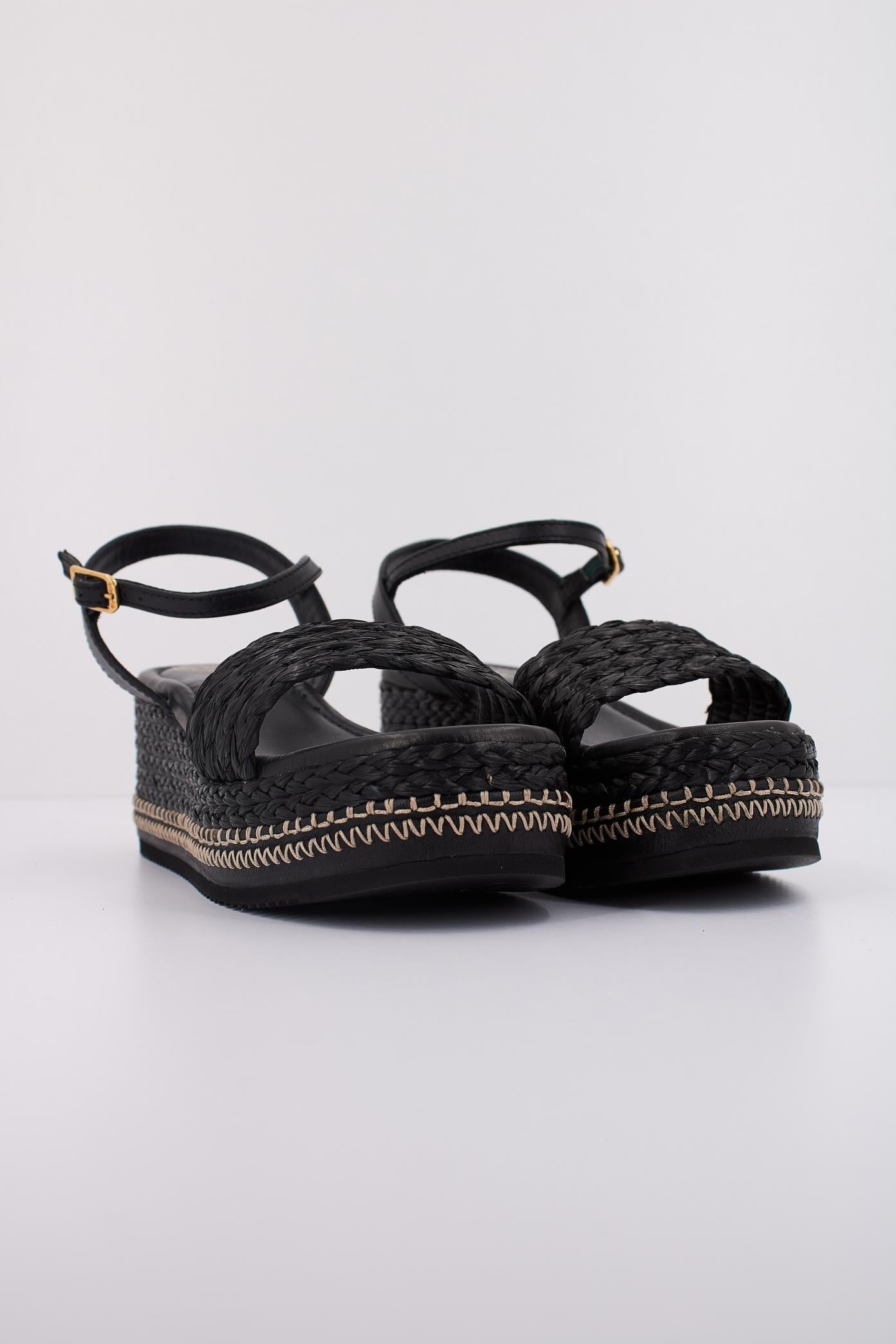UNISA KEBEC  GRA  en color NEGRO  (2)
