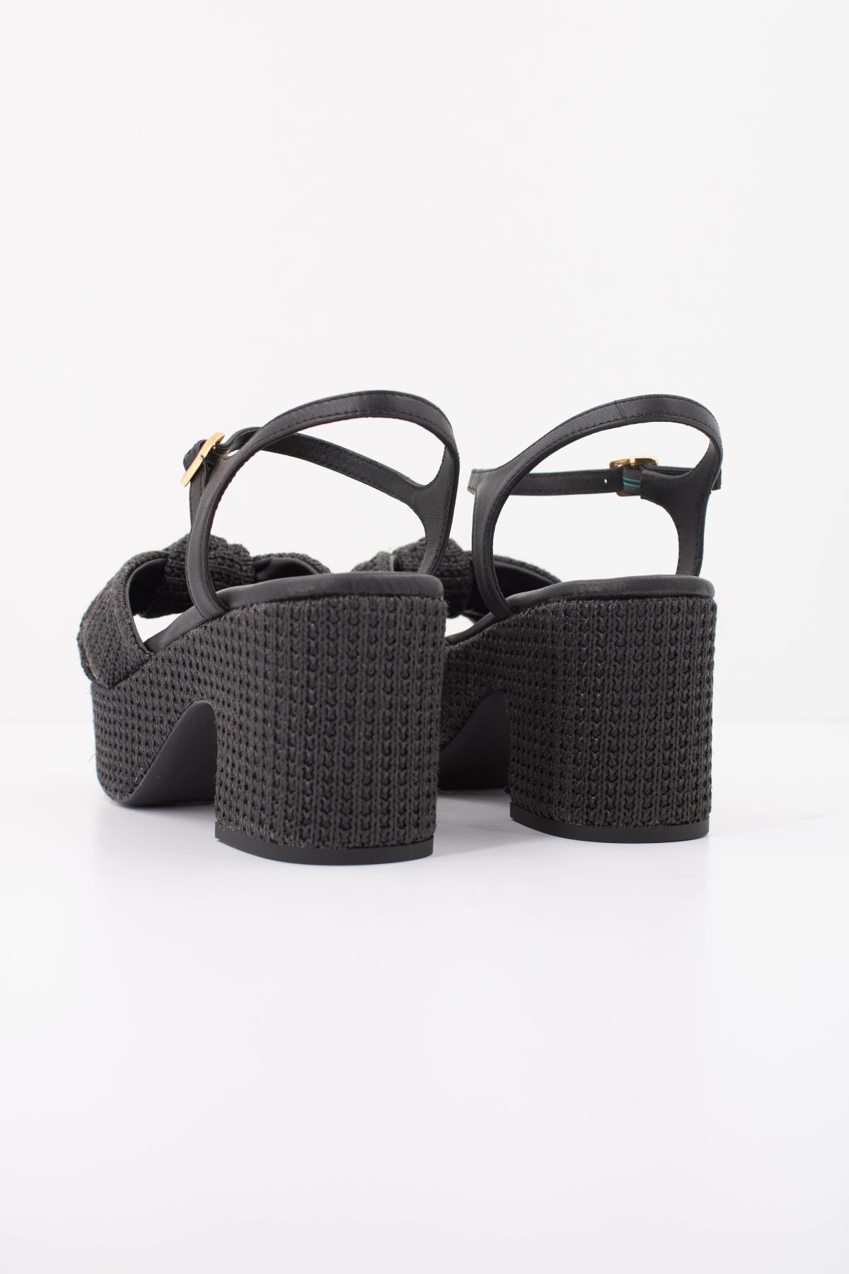 UNISA KASIDI RH GRA  en color NEGRO  (4)