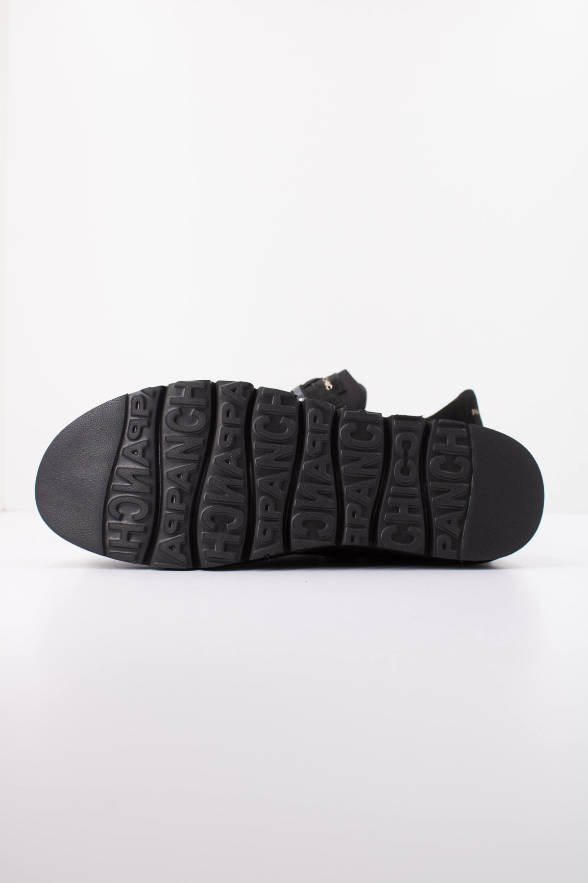 PANCHIC PM WAVE SLIP ON en color NEGRO  (5)