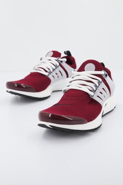 NIKE AIR PRESTO en color BURDEOS  (1)