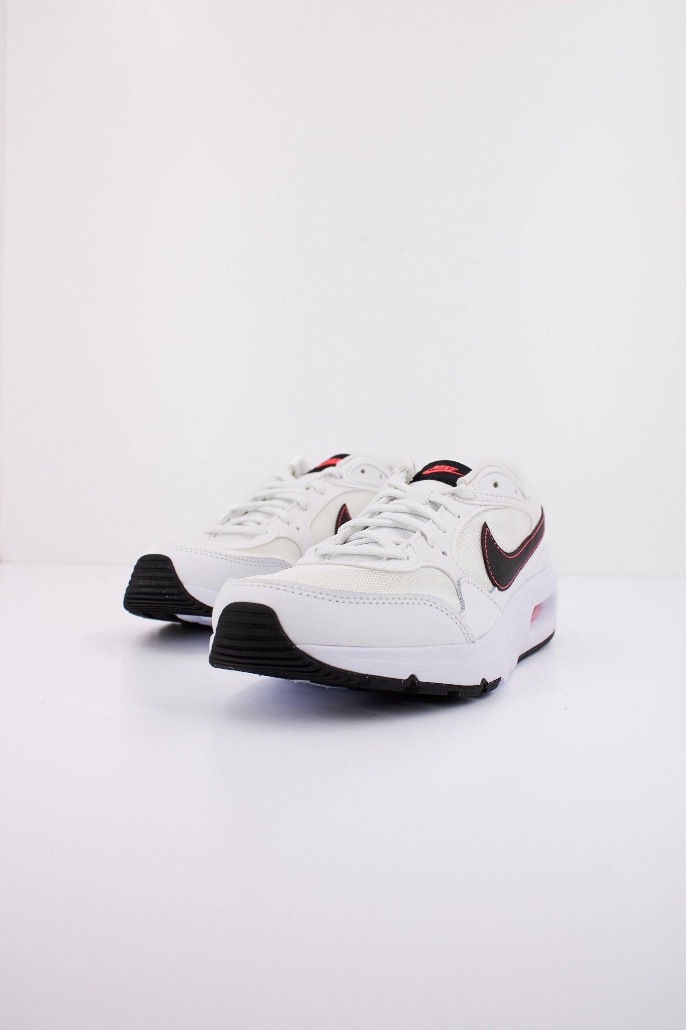 NIKE MAX SC BIG KIDS' SH en color BLANCO  (2)