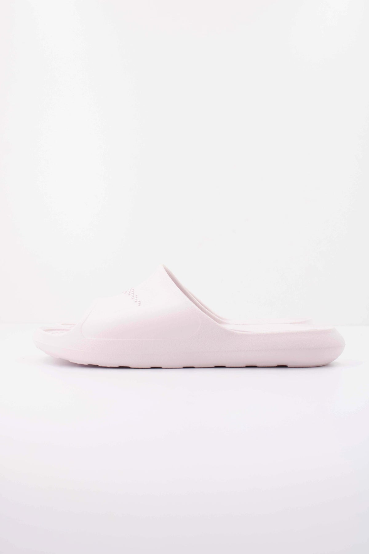 NIKE W NIKE VICTORI ONE SHWER SLIDE en color ROSA  (1)