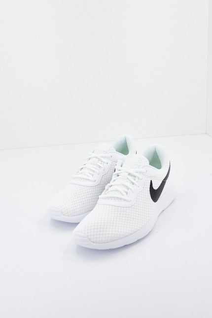 NIKE TANJUN en color BLANCO  (3)