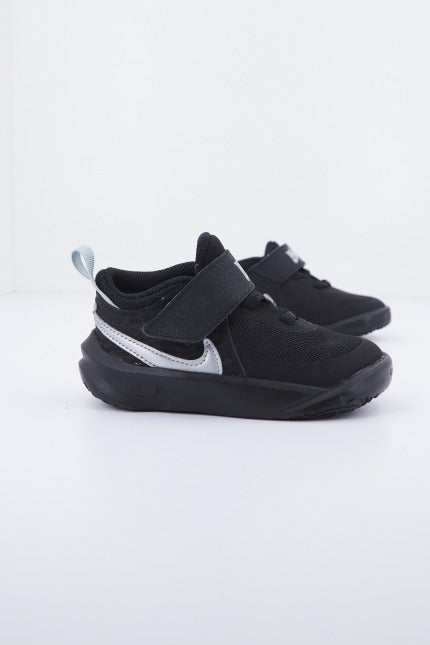 NIKE TEAM HUSTLE D  en color NEGRO  (2)