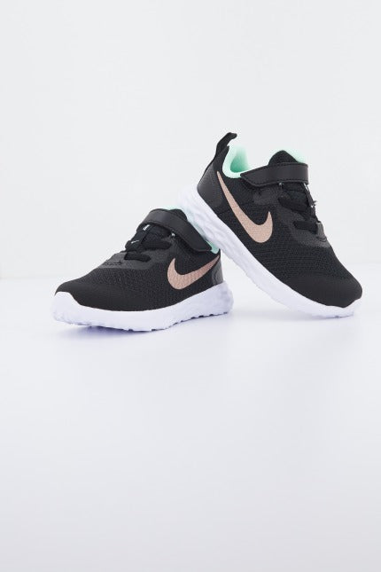 NIKE REVOLUTION   en color NEGRO  (3)