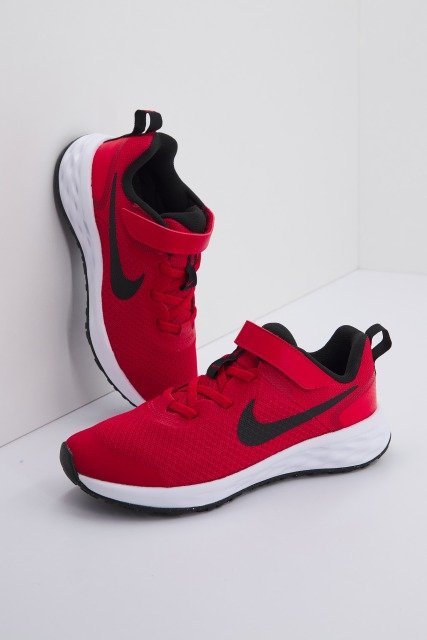 NIKE REVOLUTION  en color ROJO  (1)