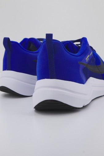 NIKE DOWNSHIFTER  en color AZUL  (3)