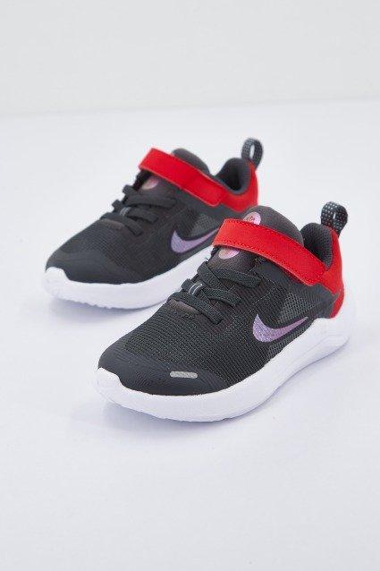 NIKE DOWNSHIFTER  NN en color GRIS  (2)