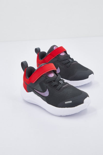 NIKE DOWNSHIFTER  NN en color GRIS  (3)