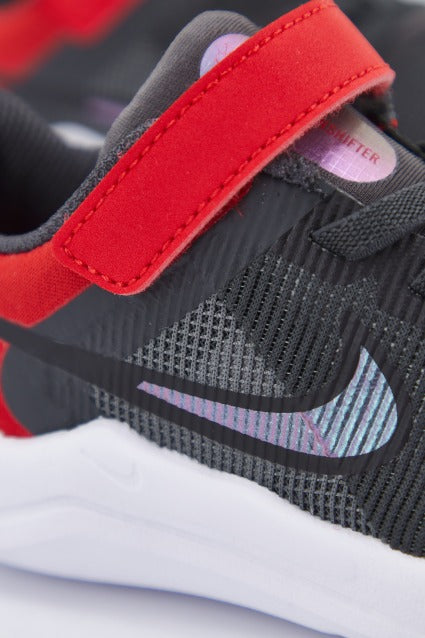 NIKE DOWNSHIFTER  NN en color GRIS  (4)