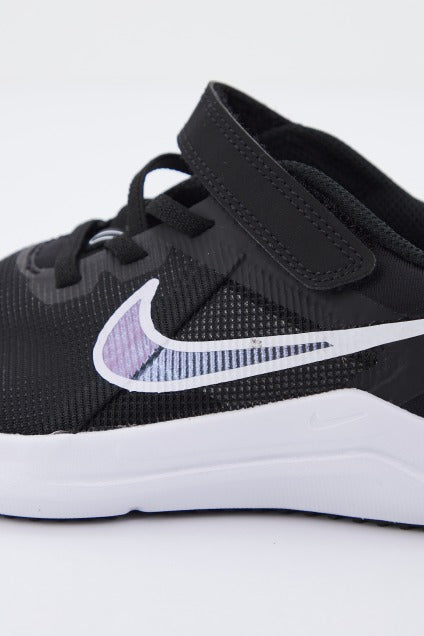 NIKE  DOWNSHIFTER  en color NEGRO  (4)