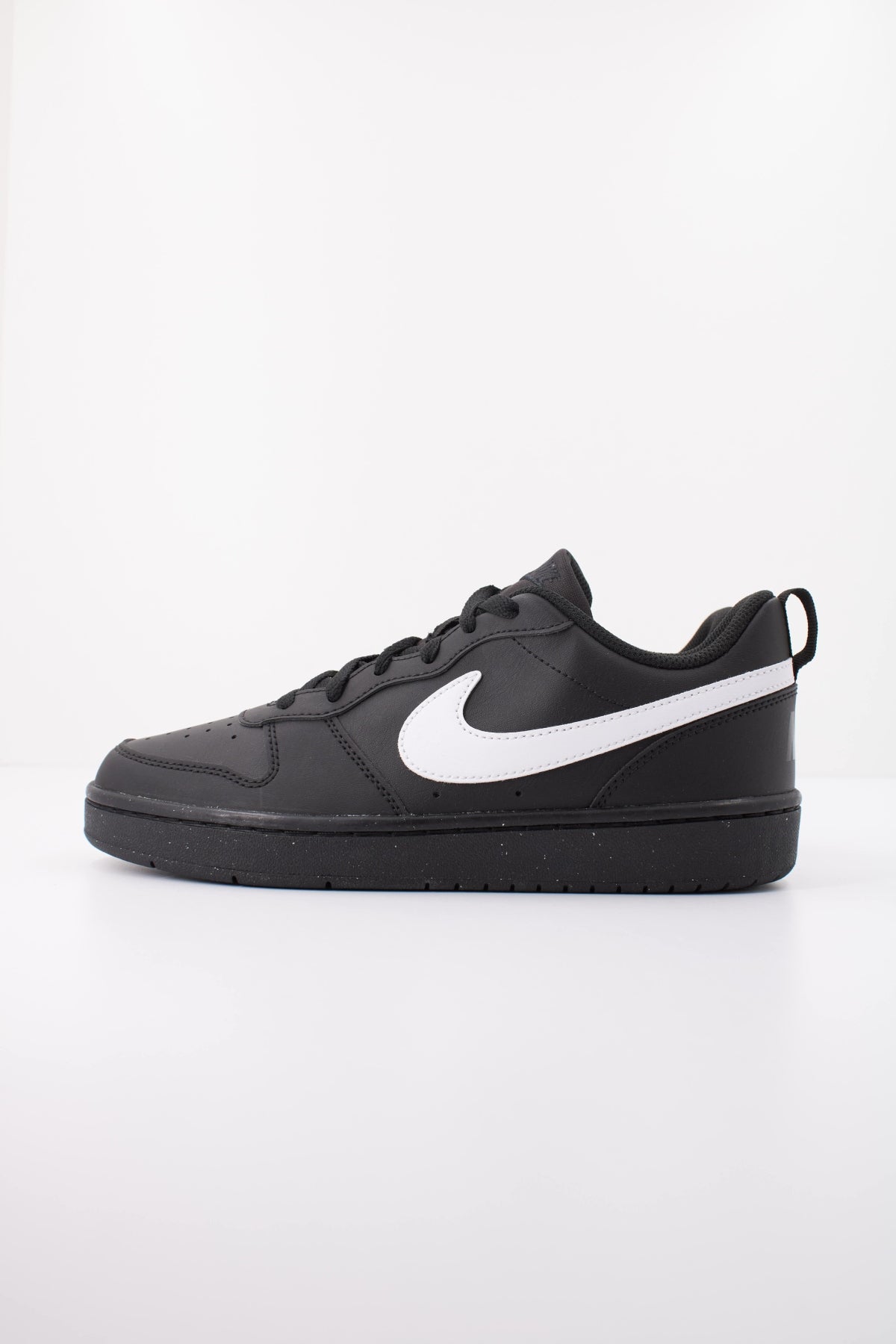 NIKE COURT BOROUGH LOW RECRAFT GS en color NEGRO  (1)