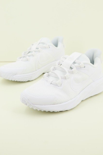 NIKE  STAR RUNNER  en color BLANCO  (2)