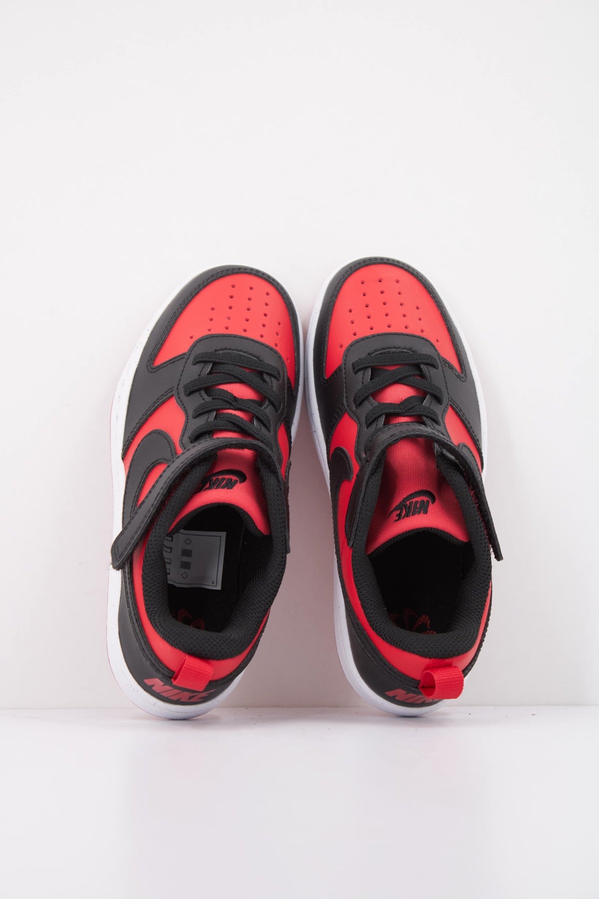 NIKE COURT BOROUGH LOW RECRAFT PS en color ROJO  (3)