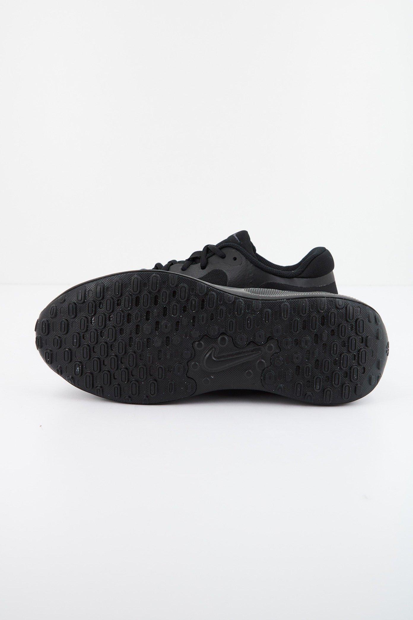NIKE REVOLUTION  en color NEGRO  (4)