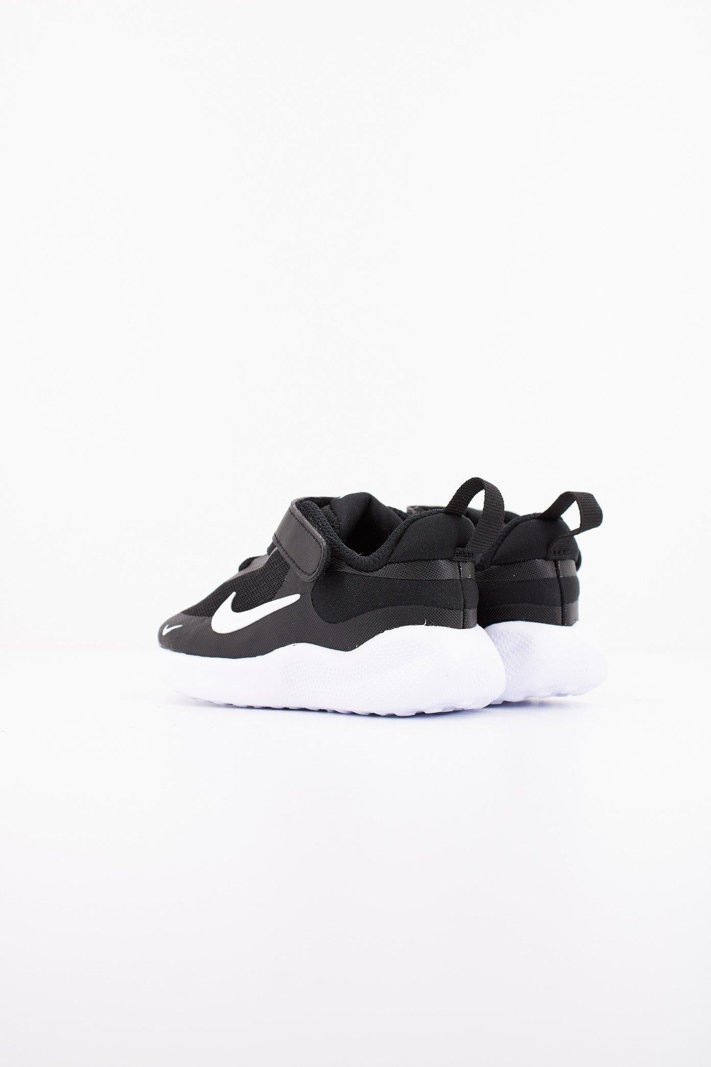 NIKE NIKE REVOLUTION  en color NEGRO  (3)